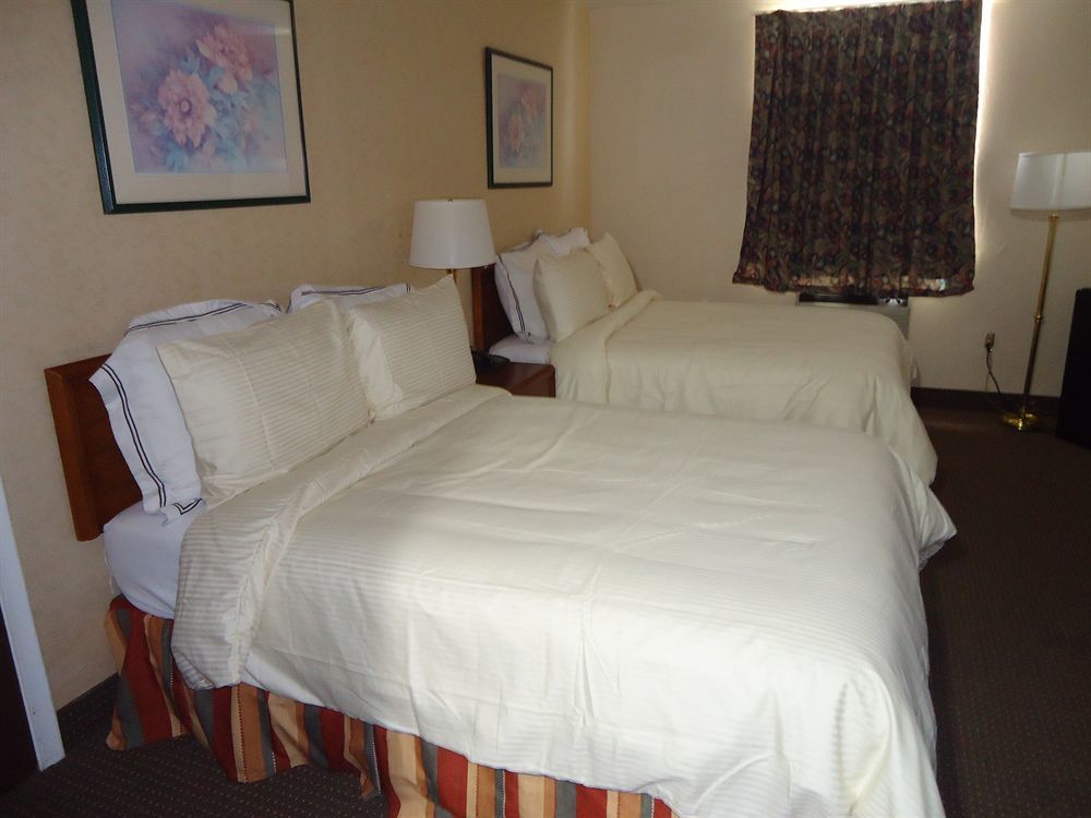 Econo Lodge Sudbury Eksteriør billede