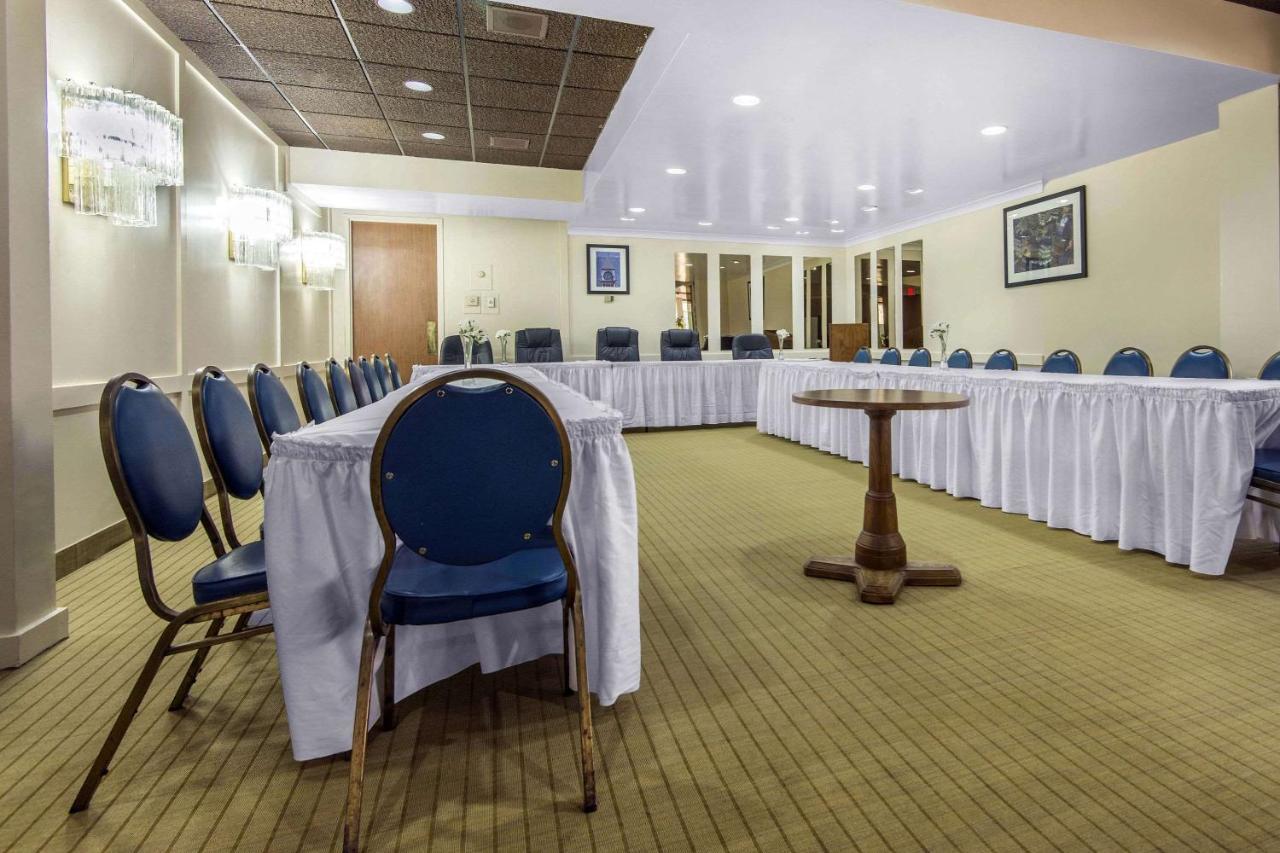 Econo Lodge Sudbury Eksteriør billede